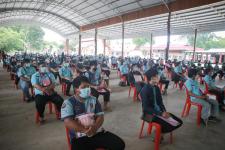 ว่าที่ ดร. ฑีฆะพล ทวีเกื้อกูลกิจ รองนายกองค์การบริหารส่วนจังหวัดตาก เป็นประธานในพิธีเปิดโครงการอบรมให้ความรู้ การควบคุมโรคอุบัติใหม่