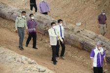 งานรับมอบเอกสารรับรองในงานบันทึกสถิติโลก “ไม้กลายเป็นหินที่ยาวที่สุดในโลก” ต่อ Guinness World Records (GWR)