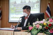 นายกองค์การบริหารส่วนจังหวัดตาก ได้กล่าวต้อนรับและมอบนโยบายการทำงานให้แก่ข้าราชการและพนักงานจ้าง ที่รับโอนและบรรจุแต่งตั้งในสังกัดองค์การบริหารส่วนจังหวัดตาก