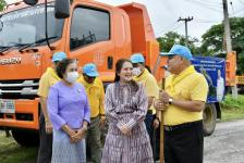รองนายกองค์การบริหารส่วนจังหวัดตาก เข้าร่วมโครงการ “จิตอาสาร่วมใจ รักษ์คลองบ้านแพะ” ตามการแก้ไขปัญหาผักตบชวาระดับจังหวัดตาก และผังภูมิสังคมเพื่อบริหารจัดการน้ำหมู่บ้าน/ชุมชนแบบบูรณาการอย่างยั่งยืน