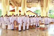 รองปลัดองค์การบริหารส่วนจังหวัดตาก เข้าร่วมพิธีวางพวงมาลา เพื่อน้อมรำลึกในพระมหากรุณาธิคุณพระบาทสมเด็จพระบรมชนกาธิเบศร มหาภูมิพลอดุลยเดชมหาราช บรมนาถบพิตร เนื่องใน "วันนวมินทรมหาราช"
