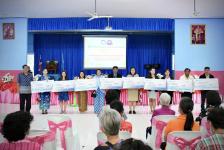 รองนายกองค์การบริหารส่วนจังหวัดตาก เป็นประธานในพิธีมอบสื่อการเรียนการสอน (ประเภทสื่อเทคโนโลยีสารสนเทศ , สื่อวิทยาศาสตร์ และสื่อวิชาชีพ) ณ  ห้องประชุมเฉลิมพระเกียรติฯ โรงเรียนชุมชนชลประทานรังสรรค์ อำเภอสามเงา จังหวัดตาก 