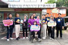 ฝ่ายประชาสัมพันธ์ อบจ.ตาก บุกตลาดนัดข้างโรงพยาบาลสามเงา!!!