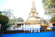 อบจ.ตาก ร่วมพิธีวางพานพุ่มดอกไม้สด เนื่องในวันพ่อขุนรามคำแหงมหาราช