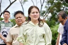 นายกจอย (นายก อบจ. ตาก) ลงพื้นที่ตรวจสอบ พร้อมนำรถเครื่องจักรกลเข้าช่วยเสริมคันดิน บรรเทาความเดือดร้อนของพี่น้องประชาชน ในพื้นที่ ต.วังหมัน และต.ยกกระบัตร อ.สามเงา