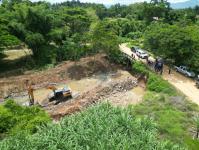 นายกจอย (นายก อบจ.ตาก) สนับสนุนเครื่องจักรกลพร้อมน้ำมันเชื้อเพลิง 50,000 บาท ขุดลอกลำห้วยในพื้นที่ ต.แม่กุ อ.แม่สอด