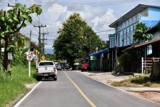 นายกจอย (นายก อบจ.ตาก) ตรวจความเรียบร้อยของโครงการปรับปรุงถนนโดยซ่อมแชมเป็นผิวทางแอสฟัลท์ติกคอนกรีต (Overlay)ในพื้นที่ ต.แม่กุ - ต.แม่ตาว อ.แม่สอด งบประมาณ 1,219,800 บาท 