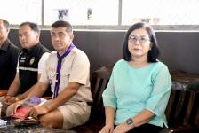 นายก อบจ.ตาก (นายกจอย) สนับสนุนงบประมาณจัดซื้อพร้อมส่งมอบสื่อการเรียนการสอนให้แก่โรงเรียน 4 โรงเรียนในเขต อ.พบพระ งบประมาณรวม 1,200,000 บาท ณ โรงเรียนบ้านร่มเกล้า 2 อ.พบพระ