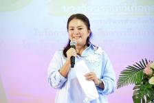 นายก อบจ.ตาก (นายกจอย) สนับสนุนงบประมาณจัดซื้อพร้อมส่งมอบสื่อการเรียนการสอนให้แก่โรงเรียน 4 โรงเรียนในเขต อ.พบพระ งบประมาณรวม 1,200,000 บาท ณ โรงเรียนบ้านร่มเกล้า 2 อ.พบพระ