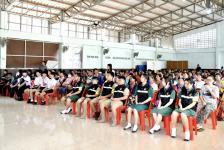 นายก อบจ.ตาก (นายกจอย) สนับสนุนงบประมาณจัดซื้อพร้อมส่งมอบสื่อการเรียนการสอนให้แก่โรงเรียน 4 โรงเรียนในเขต อ.พบพระ งบประมาณรวม 1,200,000 บาท ณ โรงเรียนบ้านร่มเกล้า 2 อ.พบพระ