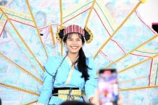 อบจ.ตาก มอบสื่อการเรียนการสอนงบประมาณ 520,000 บาท ให้โรงเรียนบ้านแม่ตาว