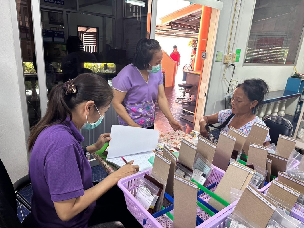 25 มี.ค.68 รพ.สต.บ้านสันป่าไร่ จ่ายยาแก่ผู้ป่วยโรคความดันโลหิตสูง กลุ่มที่ 3 จำนวน 44 ราย และทบทวนความเข้าใจการทานยาและนับจำนวนยาก่อนผู้ป่วยกลับบ้าน