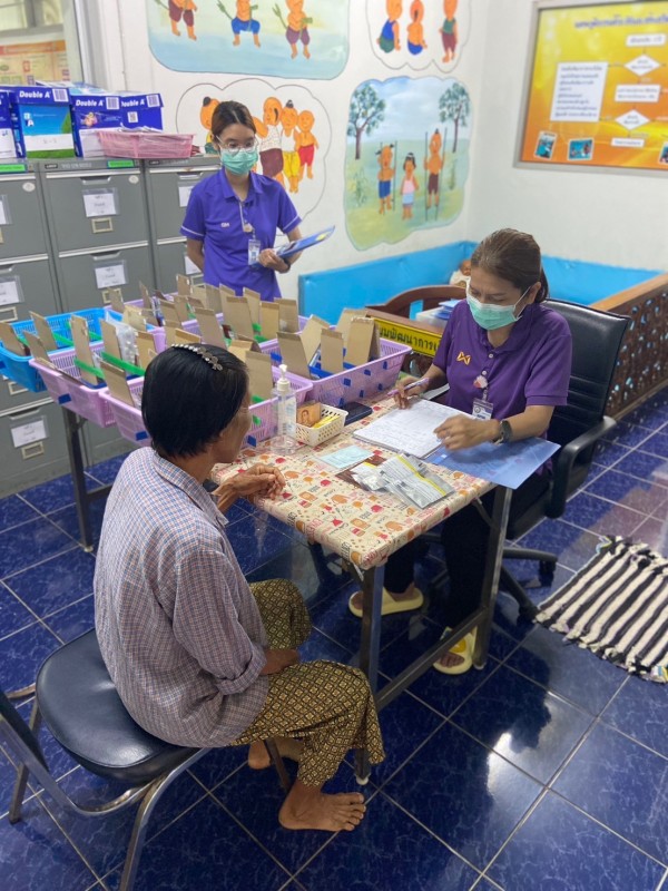 27 พ.ค.68 รพ.สต.บ้านสันป่าไร่ ทำกิจกรรมกลุ่มแลกเปลี่ยนเรียนรู้พร้อมจ่ายยาให้แก่ผู้ป่วยโรคความดันโลหิตสูง(กลุ่มที่ 3) จำนวน 48 ราย , นับจำนวนยา และ ทบทวนความเข้าใจการทานยาก่อนกลับบ้าน
