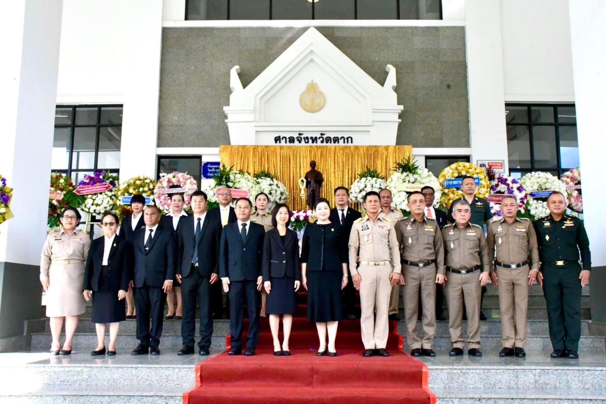 ที่ปรึกษานายกองค์การบริหารส่วนจังหวัดตากพร้อมด้วยข้าราชการในสังกัด องค์การบริหารส่วนจังหวัดตาก เข้าร่วมงานวันรพี ประจำปี พ.ศ. 2567