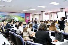 อบจ.ตาก ร่วมกับ จังหวัดตาก จัดการประชุมหารือแนวทางการจัดงานประเพณี งานตากสินมหาราชานุสรณ์จังหวัดตาก ประจำปี 2568-2569